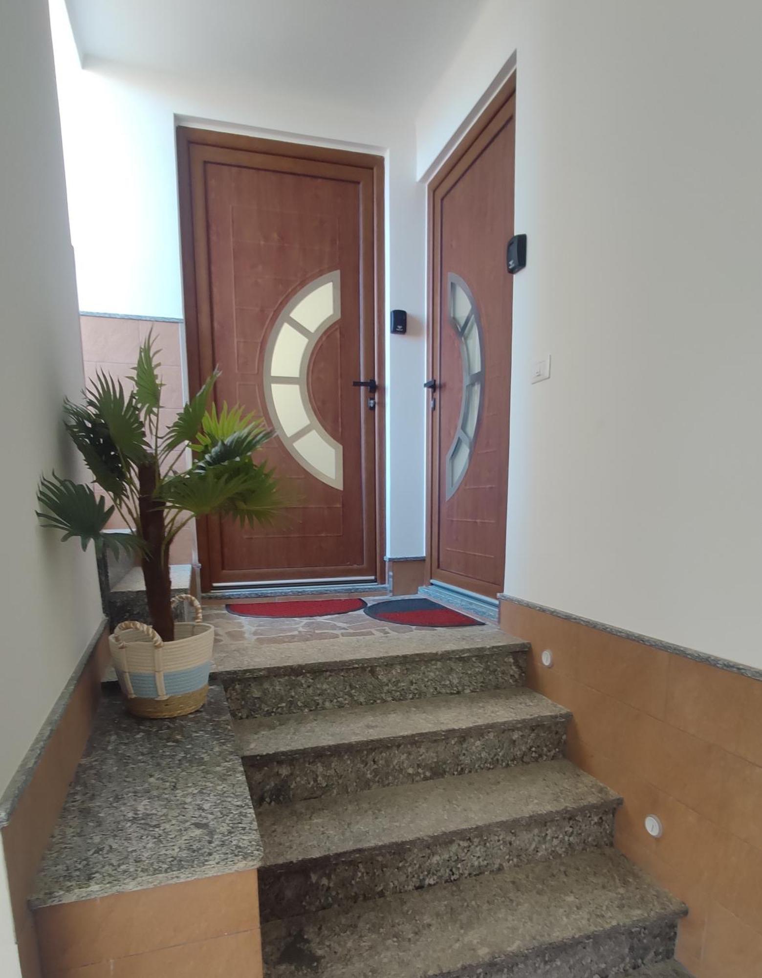Hotel Casa Enzo La Spezia Exterior foto